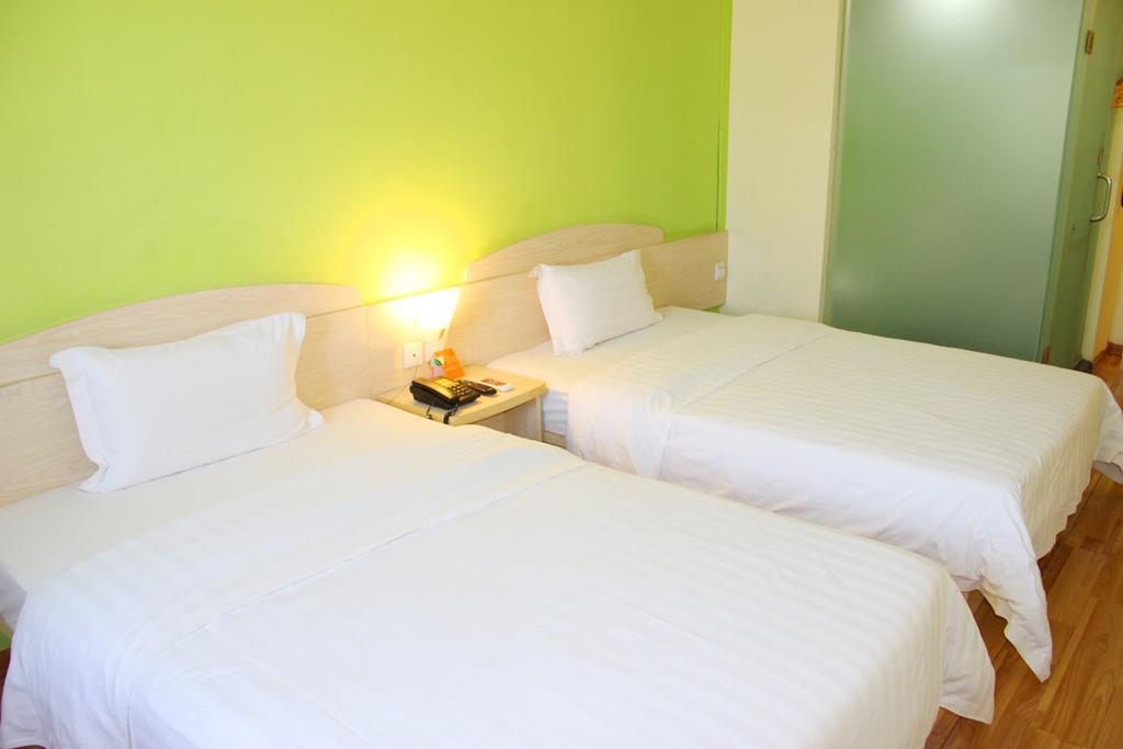 7Days Inn Dalian Heishijiao Software Park Bagian luar foto