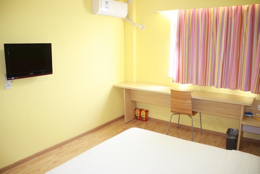 7Days Inn Dalian Heishijiao Software Park Bagian luar foto