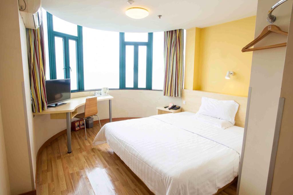 7Days Inn Dalian Heishijiao Software Park Bagian luar foto